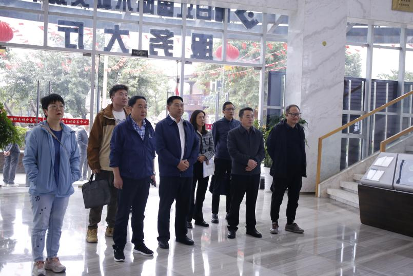 【園區(qū)要聞】阿壩州林業(yè)和草原局領(lǐng)導(dǎo)蒞臨青白江國際木材加工貿(mào)易園區(qū)調(diào)研指導(dǎo)工作