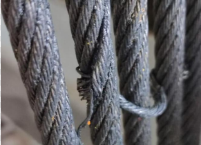 【平安園區(qū)】速排電梯隱患 筑牢安全防線 ——物流公司高效處置電梯鋼繩故障